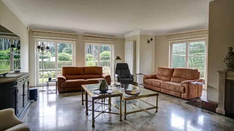 Standingvolle villa 560m² op 29 are met openluchtzwembad