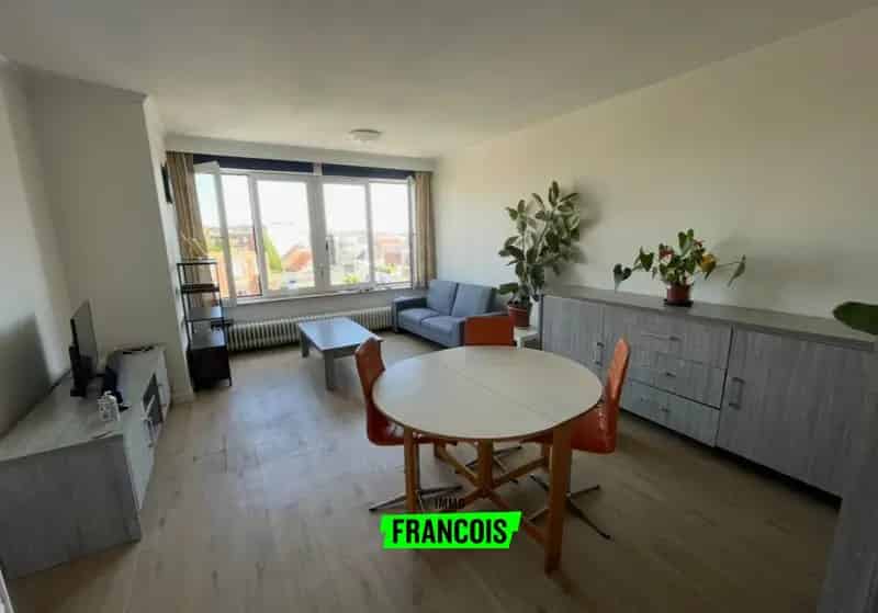 Instapklaar appartement met 1 slaapkamer vlakbij centrum Roeselare