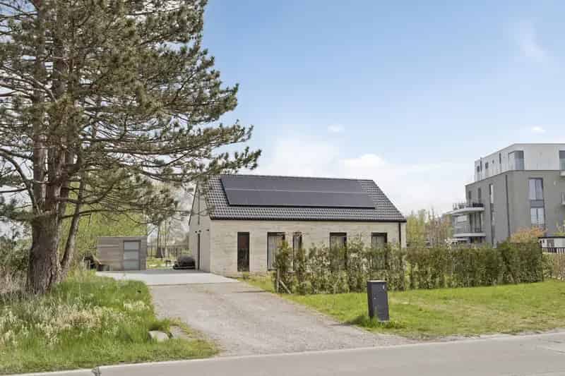 BEN Bungalow te koop: Instapklaar 3 slaapkamers, grote tuin