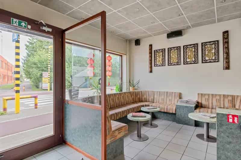 Te renoveren gezinswoning in centrum Berlaar Heikant met 4 slaapkamers.