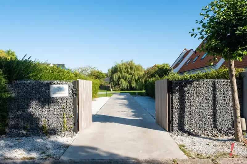 Villa te huur 6 slaapkamers 300m strand