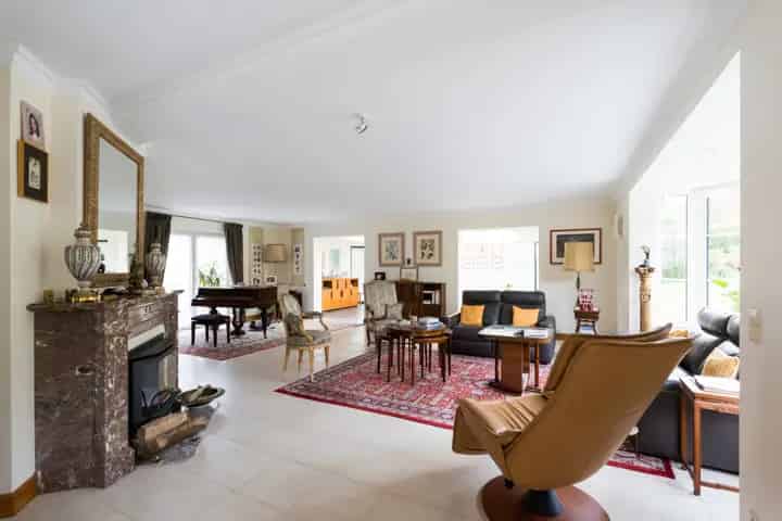 Huis Te Koop , Chaumont-Gistoux, Waals-Brabant