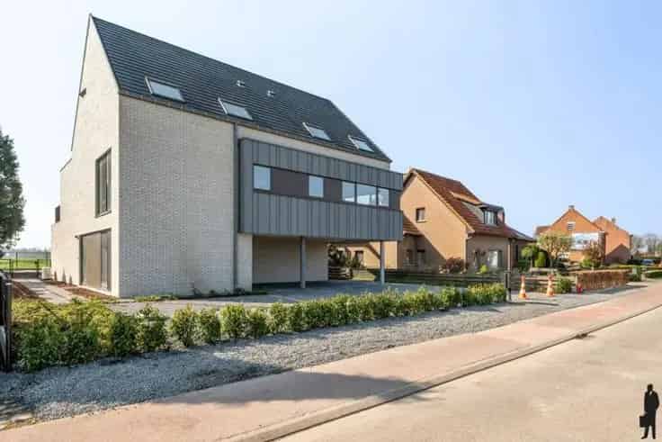 Duplex Te Koop