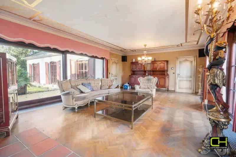 Exclusieve villa met drie slaapkamers te koop in Zomergem