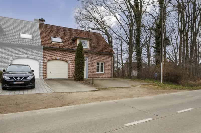 Landelijke, instapklare gezinswoning met 3 slaapkamers