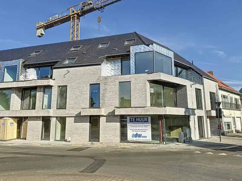 Uiterst centraal gelegen handelspand