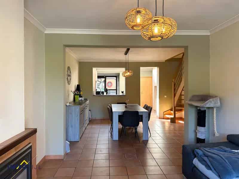 Instapklare, ruime woning met zonnige tuin in Sint-Gillis-Dendermonde!