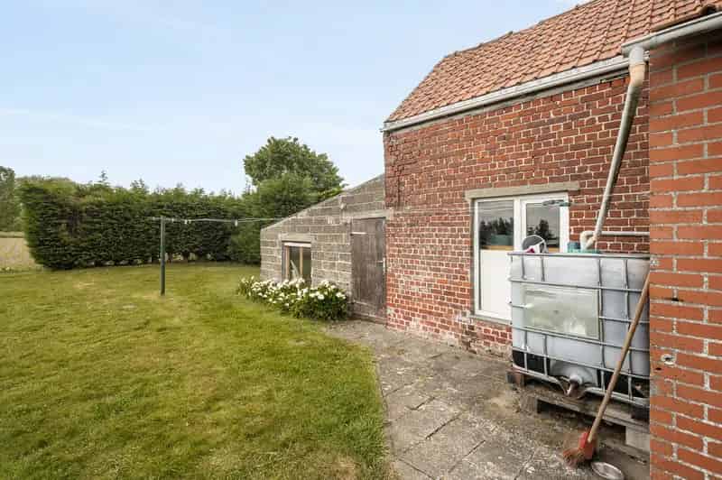Huis te huur Kortemark: Te renoveren woning met fenomenaal uitzicht