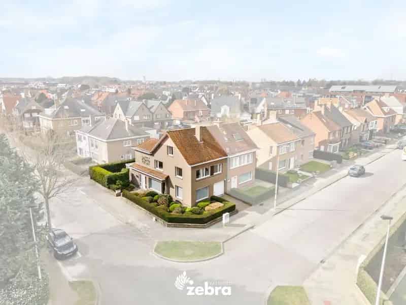 HOB in Sint-Andries met 5 slaapkamers!