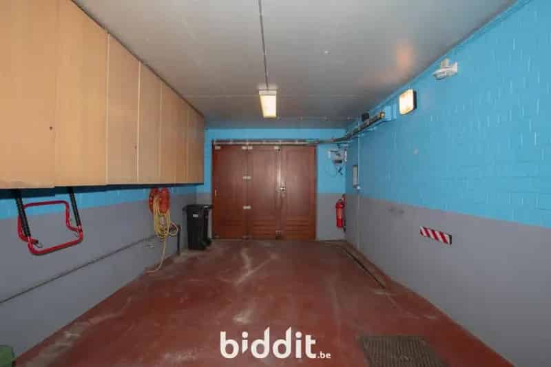 WONING MET GARAGE