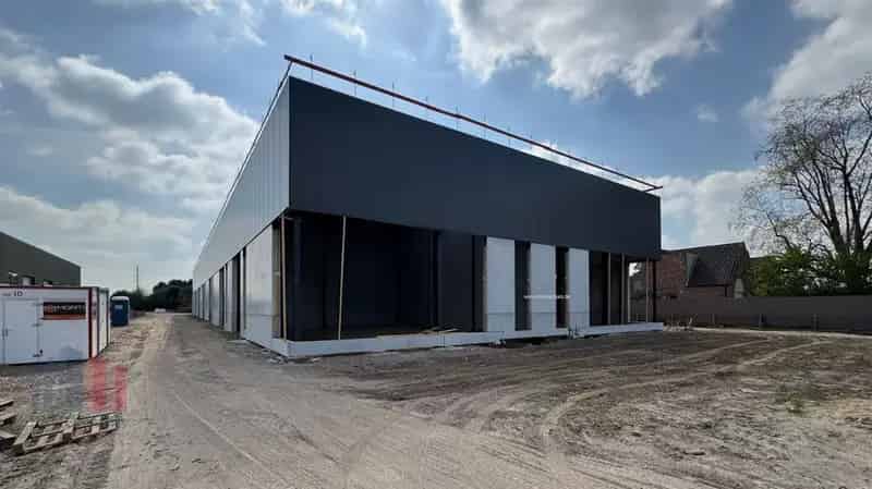 Nieuwbouw Bedrijfsgebouw te Bornem 363m²