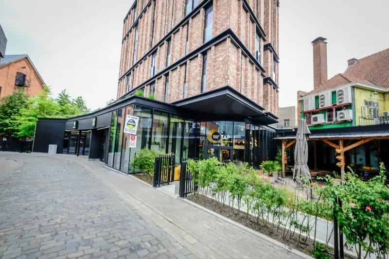 Handelspand van 245 m² op toplocatie in hartje Hasselt