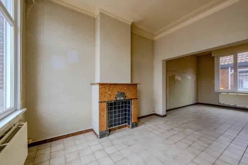 Centraal Gelegen Woning Met 3 Slaapkamers En Tuin