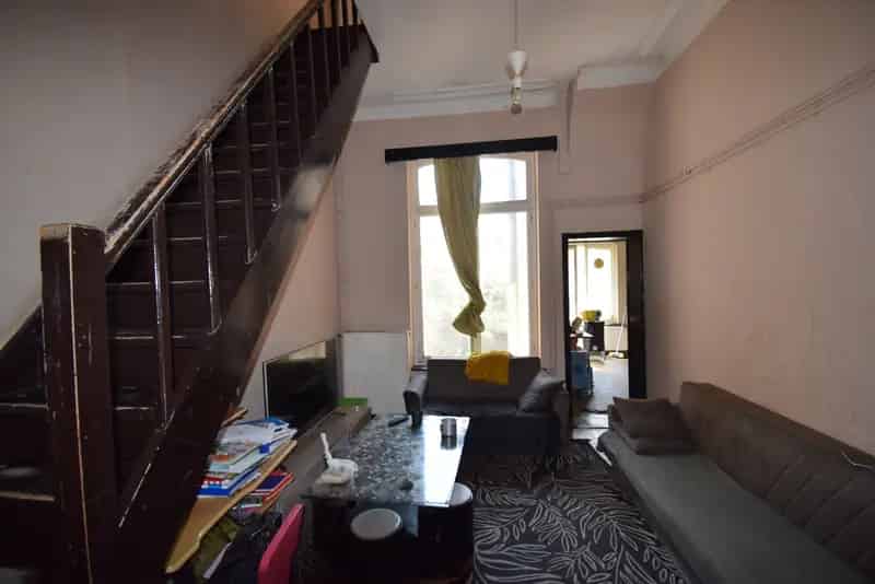 Opbrengstgebouw met 2 duplexappartementen