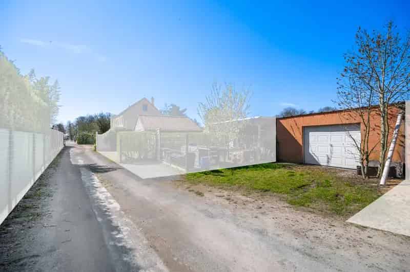 ONDER OPTIE Energiezuinige woning met grote tuin en grote garage