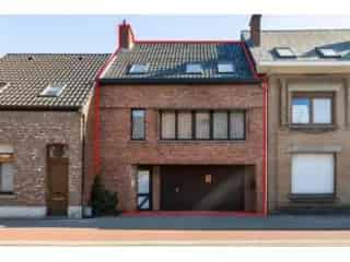 Huis te koop Retie - Ruime woning met garage en lift
