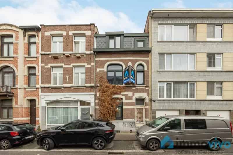 Charmant herenhuis met tuin te renoveren