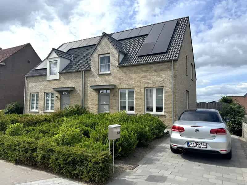 Energiezuinige gezinswoning met tuin te koop