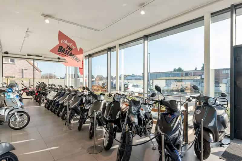 Commercieel pand met woongelegenheid op een toplocatie