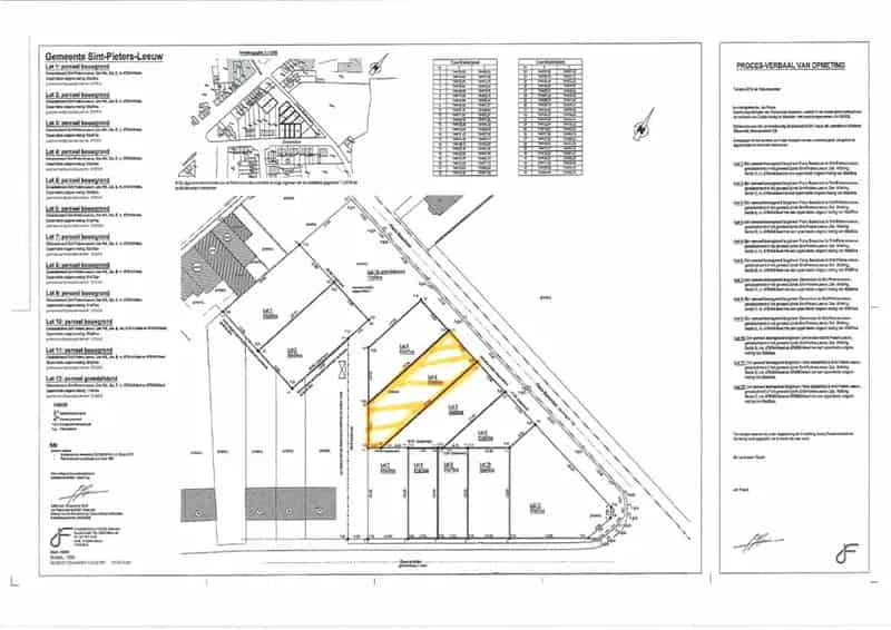 Kavel 2: Een perceel bouwgrond (lot 4)
