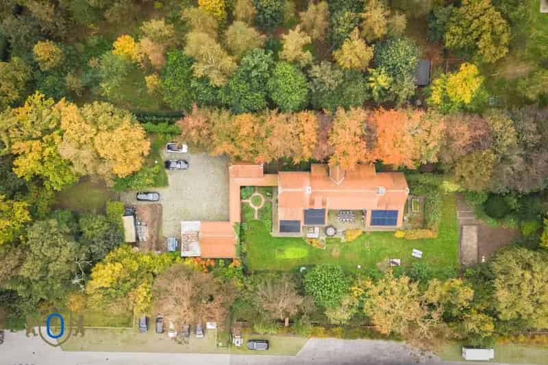 7-slpkr landhuis omhuld in volledige privacy
