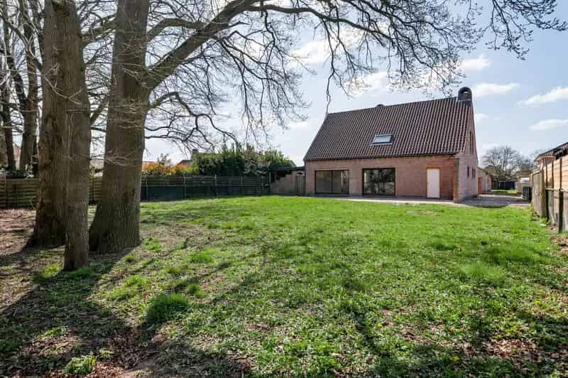 Huis te huur Itegem: Vrijstaande woning 3 slaapkamers