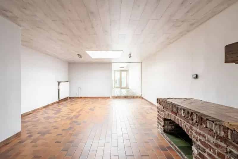 Ruime en energiezuinige woning (EPC 220) met grote tuin op een centrale ligging