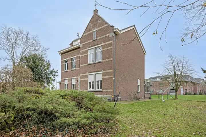 Villa te koop in Ellikom