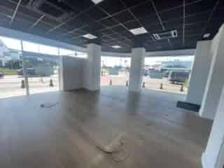 Handelspand te huur Schoten 82m² Toplocatie