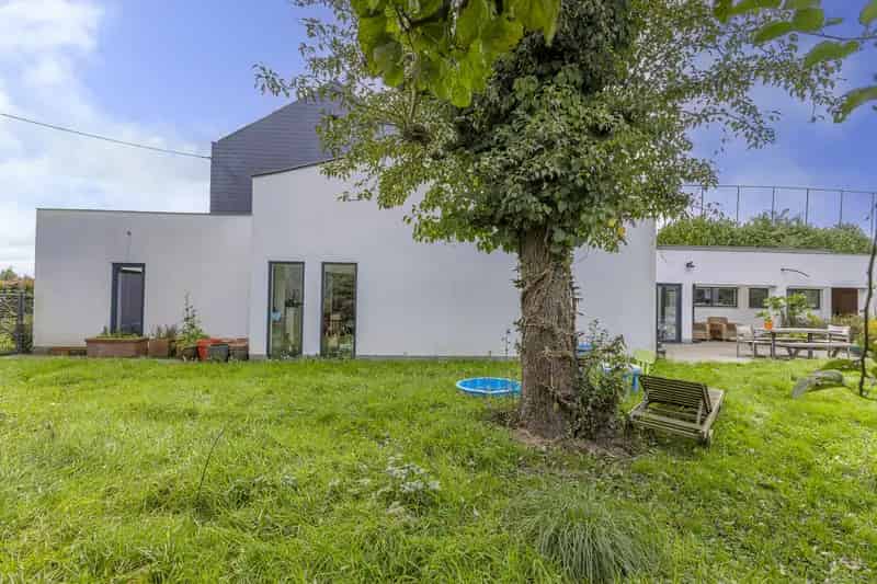Prachtige gezinswoning met weiland 