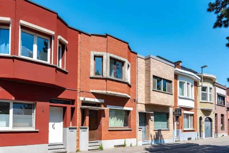 Te renoveren woning Hoboken 3 slaapkamers