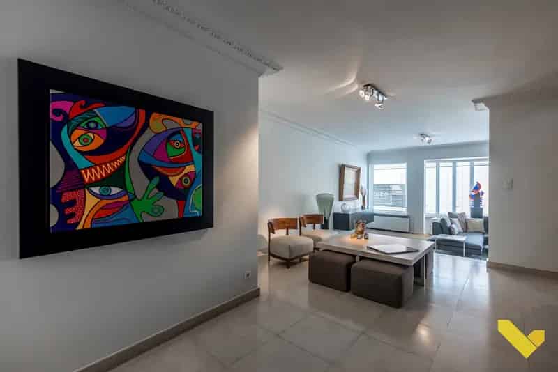 Exclusieve Centraal Gelegen Woning Met Handelspand.
