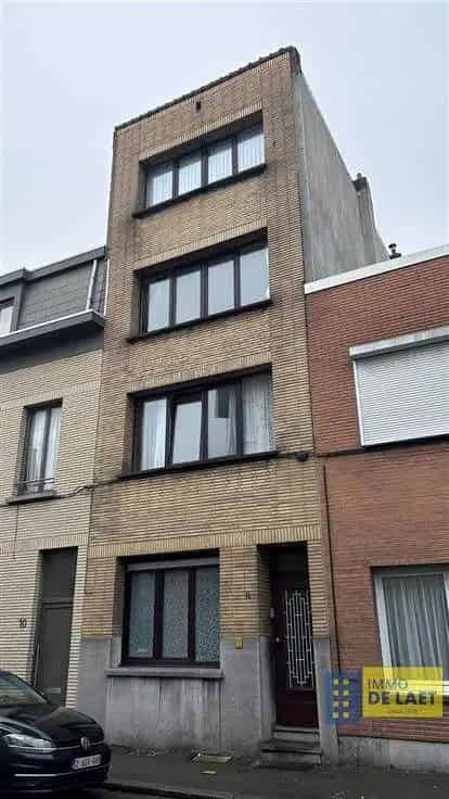 Appartementsblok Te Koop 4 Appartementen