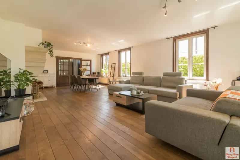 Tijdloze pastoriewoning in het groene Tervant