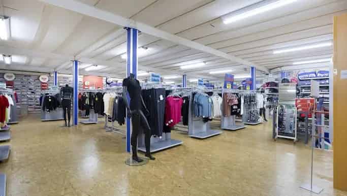 Handelspand met woonst te koop in Nijverheidslaan 156, Lanaken - Dewaele