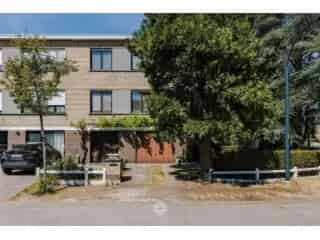 Huis te Koop Destelbergen Grote Tuin 3 Slaapkamers Garage
