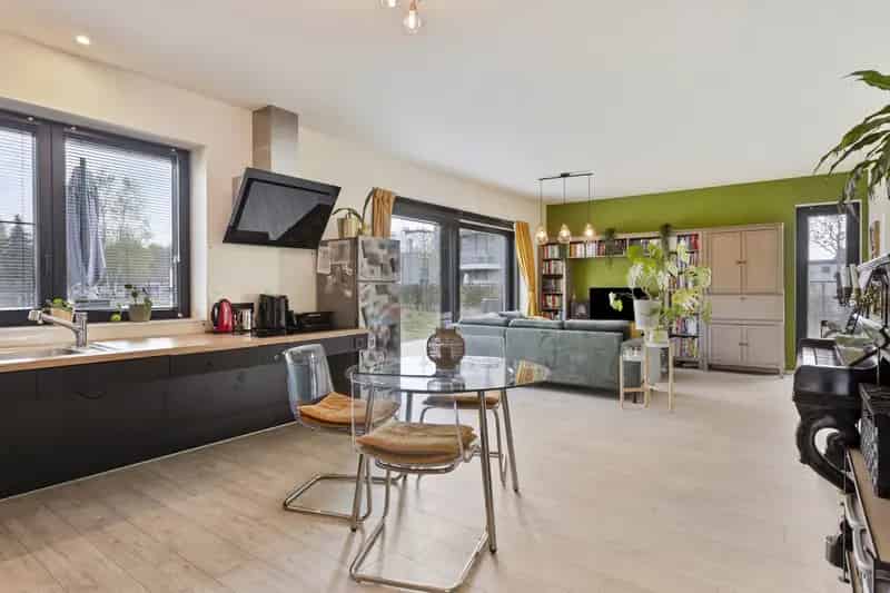 Instapklare BEN-bungalow met zicht op blijvend groen!