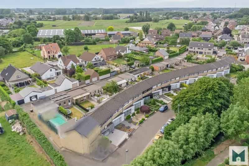 Recente instapklare woning te Oppuurs!
