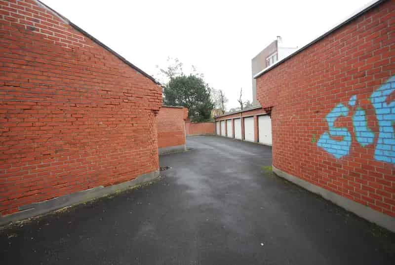 Garage te koop