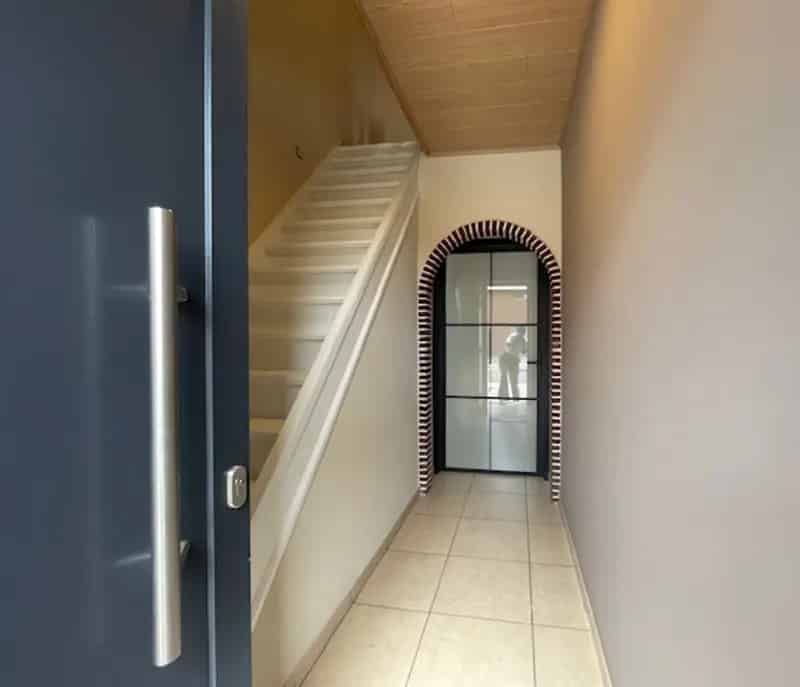 Gezellige, instapklare hoekwoning met garage