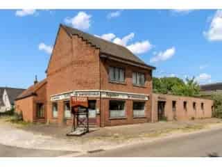 Handelspand te koop - Balen RBT42783