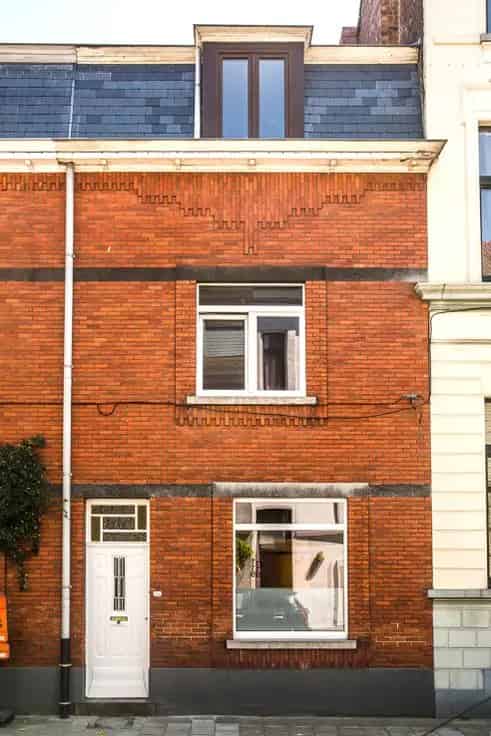 Gezinswoning te Gent 3 slaapkamers gerenoveerd
