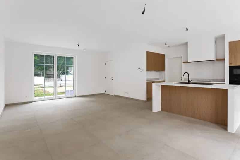 Koppelvilla op top locatie te huur