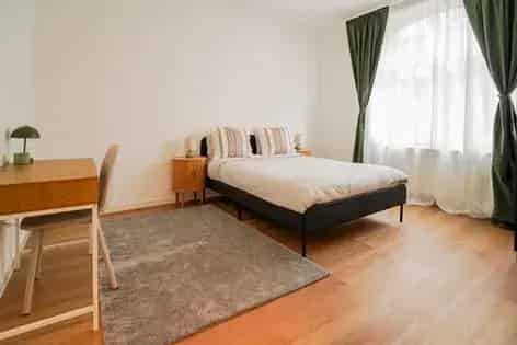 Kamer Te Huur , 1, Raadsplein, Anderlecht, Brussel Hoofdstad