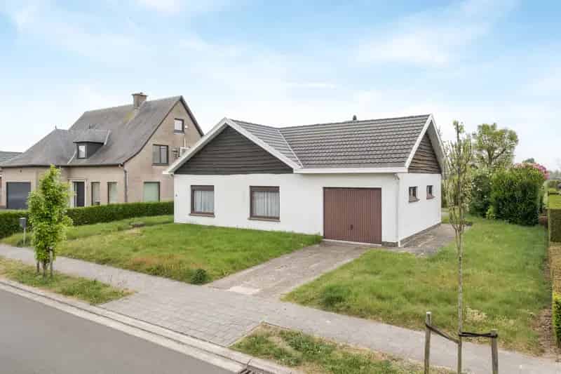 Huis te huur Haasdonk: Gezinswoning 859m² met potentieel