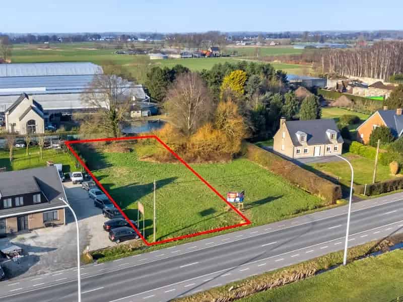 TOP commerciële bouwgrond bij het binnenkomen van Lochristi