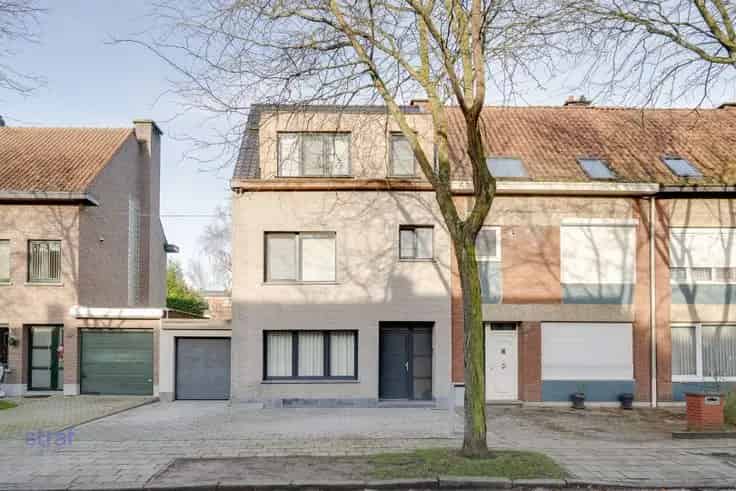 Huis te koop: 4 slaapkamers, tuin, garage, Borsbeek