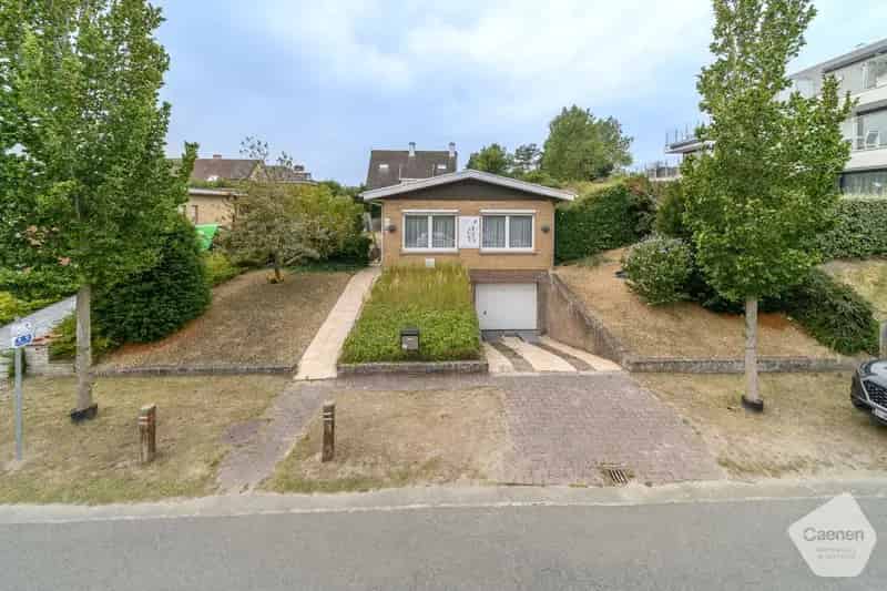 Charmante alleenstaande woning met zuidgerichte tuin en garage in De Panne