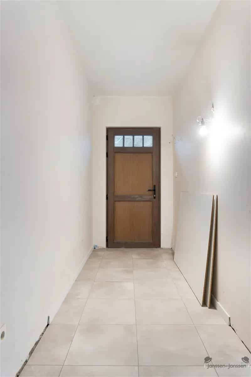 Stijlvolle en energiezuinige woning op een perceel van 6a33ca