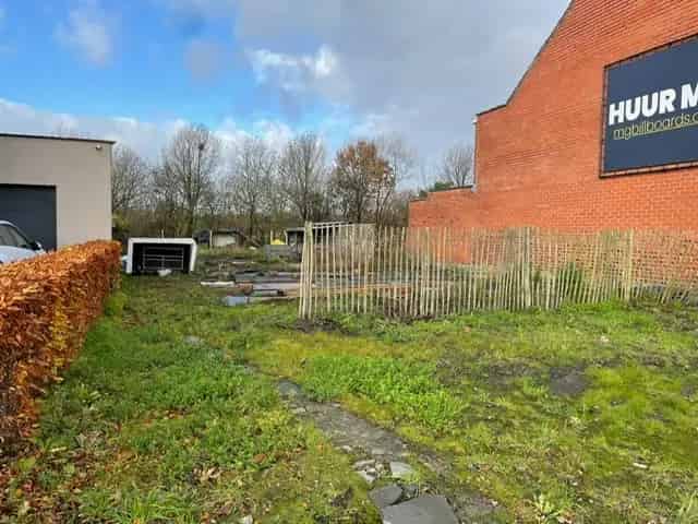 Bouwgrond 650m2 HOB  Natuurgebied De Reukens A12 E19